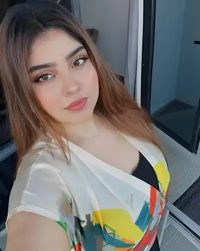 Memari Escort